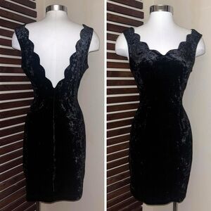 RAMPAGE 1990s 90s Vintage Black Crushed Velvet Scalloped Neck Stretch Mini Dress